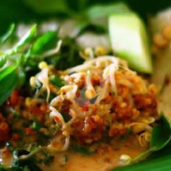 Nasi Pecel Ayam Bumb Bali