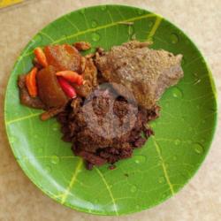 Gudeg Paha Atas Besar