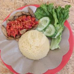 Nasi Jagung Wader Krispy Sambel Lalap