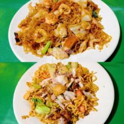 Mie Goreng Cumi