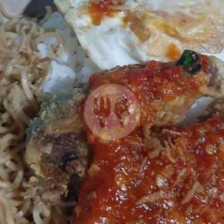 Ayam Geprek   Nasi   Mie   Telor Dadar