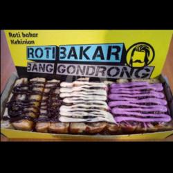 Coklat Tiramisu Taro Puff Pastry