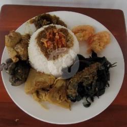 Nasi Padang Ati Ampela