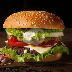Delluxe Beef Burger Keju