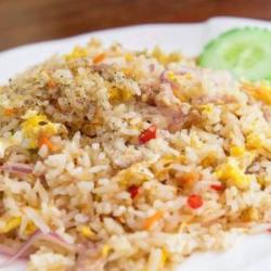 Nasi Goreng Ikan Asin