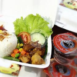 Paket 3 Porsi Nasi Uduk Ant Ayam Saus Kecap   Air Mineral