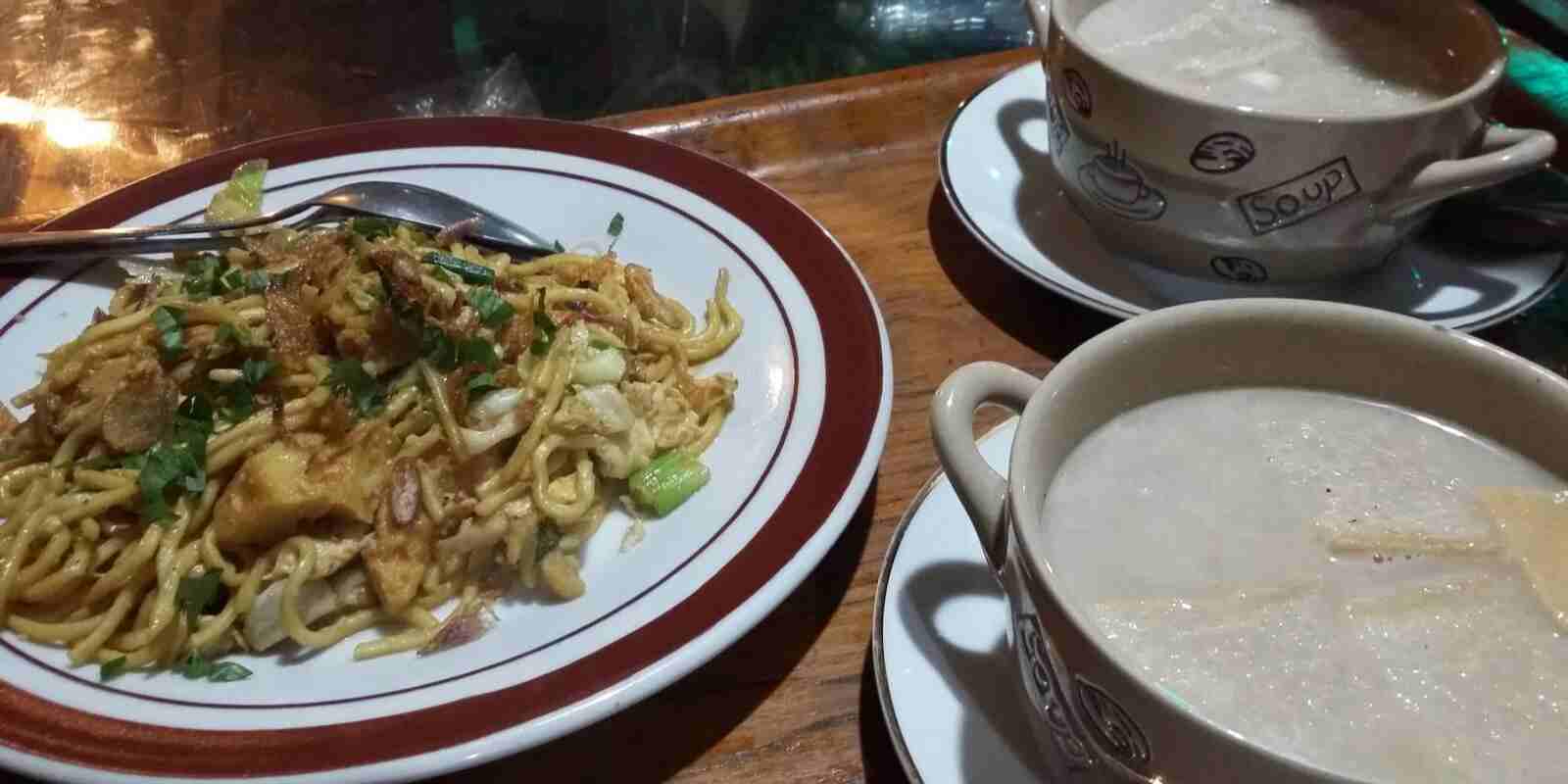 Bakmi Ayam Karet Krekot, Kelapa Gading