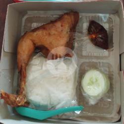 Nasi   Ayam Pejantan