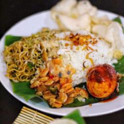 Nasi Putih Telur