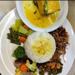 Nasi Sayur   Gulai Tahu