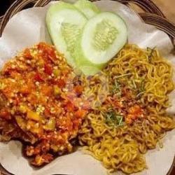 Indomie Korean Spicy Chiken   Ayam Geprek