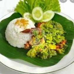 Nasi Ayam Penyet Ijo