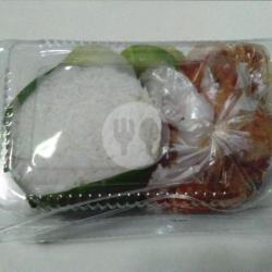 Paket Nasi   Sayap Mercon   Es Teh