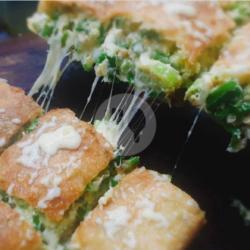 Martabak Ayam Mozarella Spesial