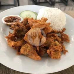 Nasi Ayam Bawang