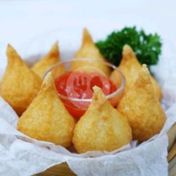 1 Pcs Dumpling Ayam Goreng