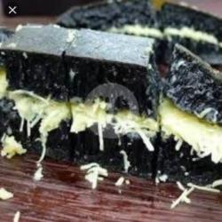 Martabak Black Keju
