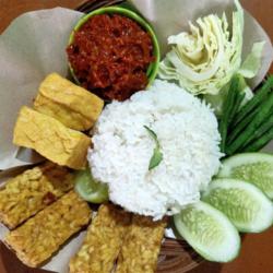 Nasi Tempe Sambel Mateng