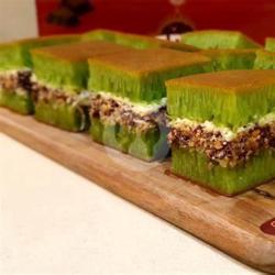 Keju Kismis Pandan