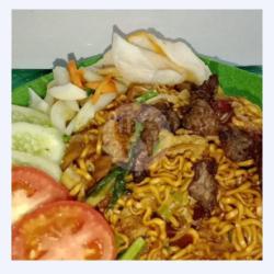 Mie Goreng Daging Sapi