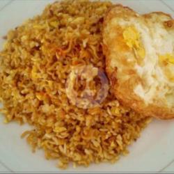 Minas Mie Nasi Goreng