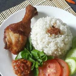 Nasi Ayam Goreng Sambel Penyet