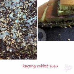 Terang Bulan Kacang Coklat Susu