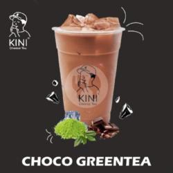 Chocolate Green Thai Tea