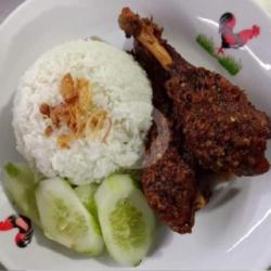 Nasi Ayam Goreng Bumbu Bebek