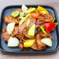 Wok-fried Australian Beef With Black Pepper