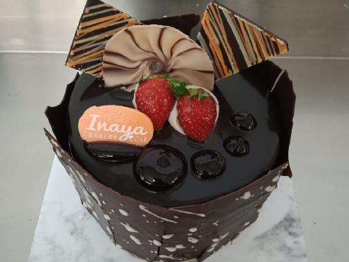 Toko Roti Inaya INAYA BAKERY CAKE, Sindang Jaya,Kab Tangerang - GoFood