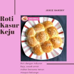 Roti Sobek Keju