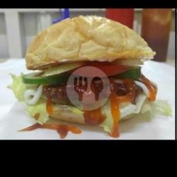 Burger Beef Daging Sapi