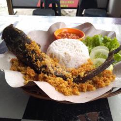 Nasi Lele Kremes