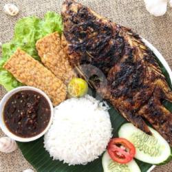 Paket Nasi Nila Bakar