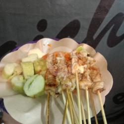 Sate Campur   Lontong