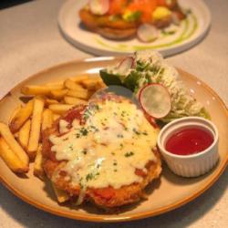 Chicken Parmigiana