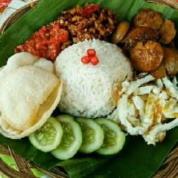 Nasi Uduk Betawi   Semur Jengkol