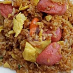 Nasi Goreng Sosis Sambal Pelakor