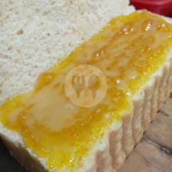 Roti Bakar Goldenfil Tiramisu Crunchy   Nanas