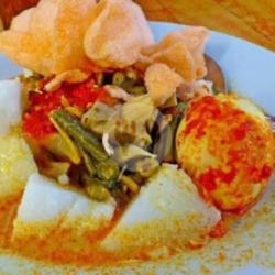 Lontong Sayur Telur Balado