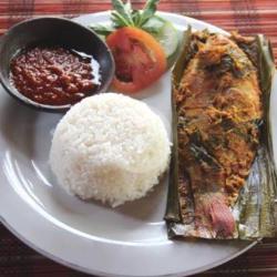 Nasi Ikan Pepes