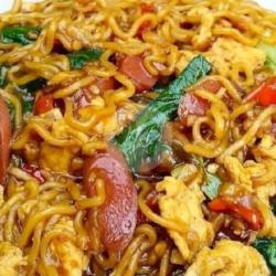 Mie Nyemek Jeletot Sosis