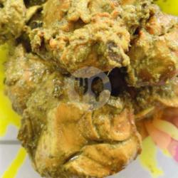 Ayam Gulai Kurma