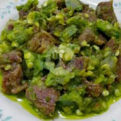 Oseng Daging Sapi Sambal Rawit Ijo