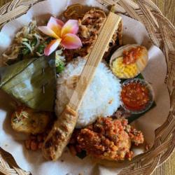 Nasi Sepesial Ayam Serelemo