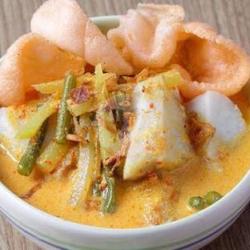 Lontong Sayur   Telor