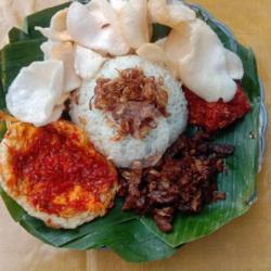 Nasi Uduk Telor Orek