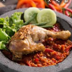 Ayam Penyet Sambel Khas Vip