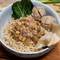 Mie Yamien Bakso Pangsit, Asin